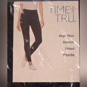 Time and Tru Women's Black High-Rise Ponte Leggings